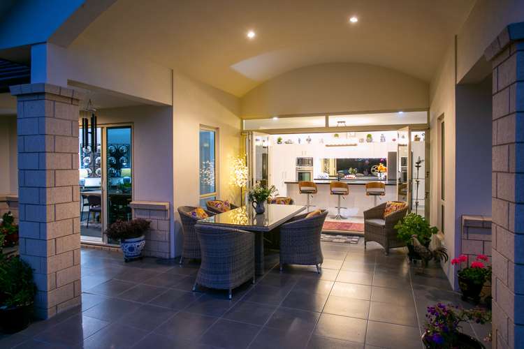 184 The Oaks Drive Leamington_20