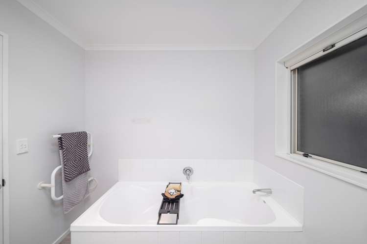 4 Gracefield Place Huntington_14