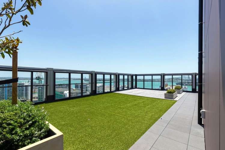 1502/70 Anzac Avenue City Centre_11