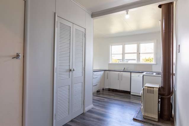 2 Edinburgh Street Dannevirke_4