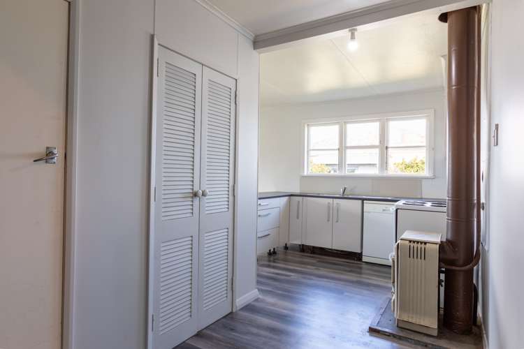 2 Edinburgh Street Dannevirke_4