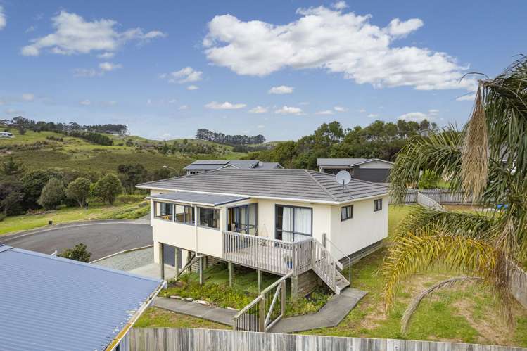 7 Magnolia Drive Cable Bay_20