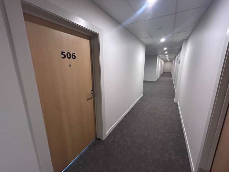 506/3 Rose Garden Lane Albany_10