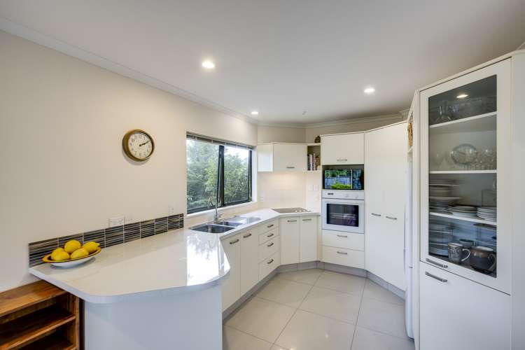 56 Kensington Drive Taradale_1