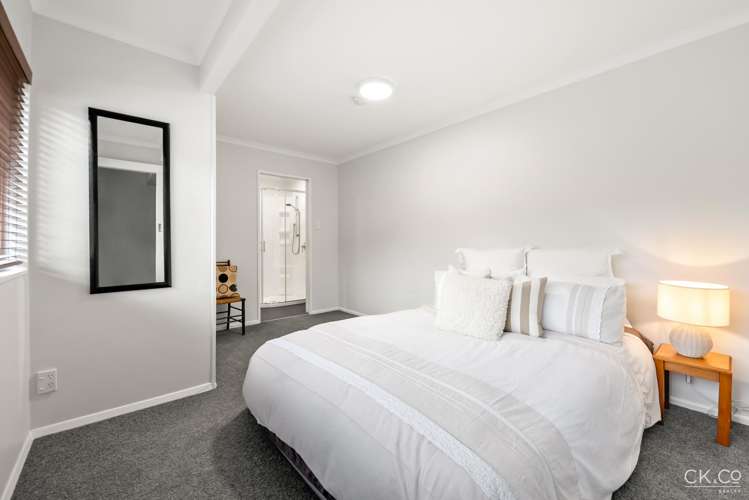 32 Forest Road Pinehaven_8