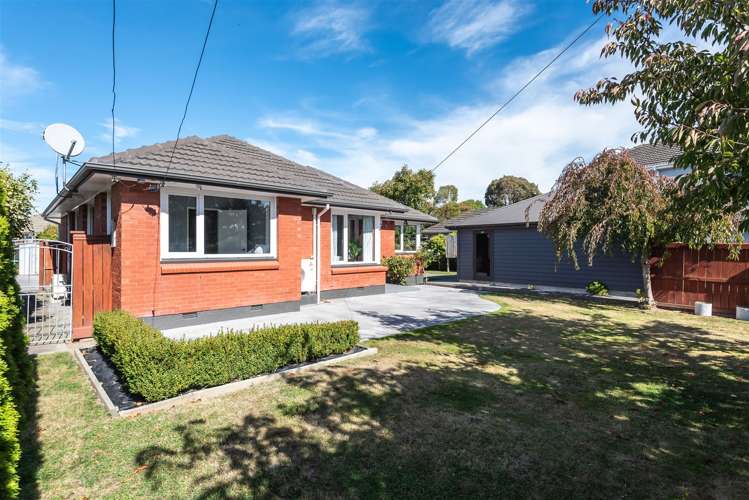 27 Beatrice Place Avonhead_16