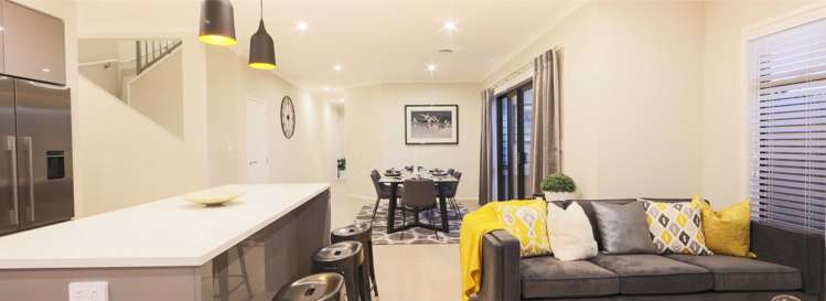 10 Horsefields Drive Flat Bush_5