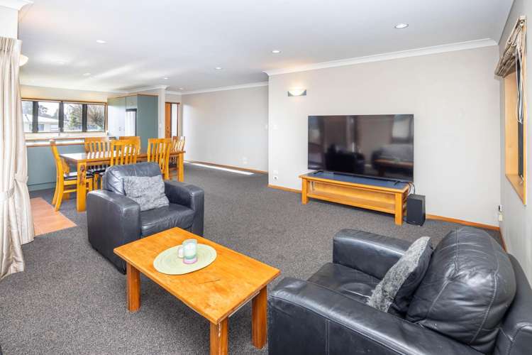 1 Sunnyhills Avenue Glenview_34