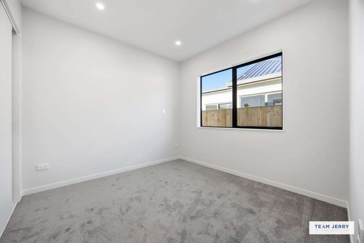 14 Tuwai Crescent Opaheke_20