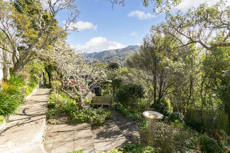 52 Nicholson Road Khandallah_18