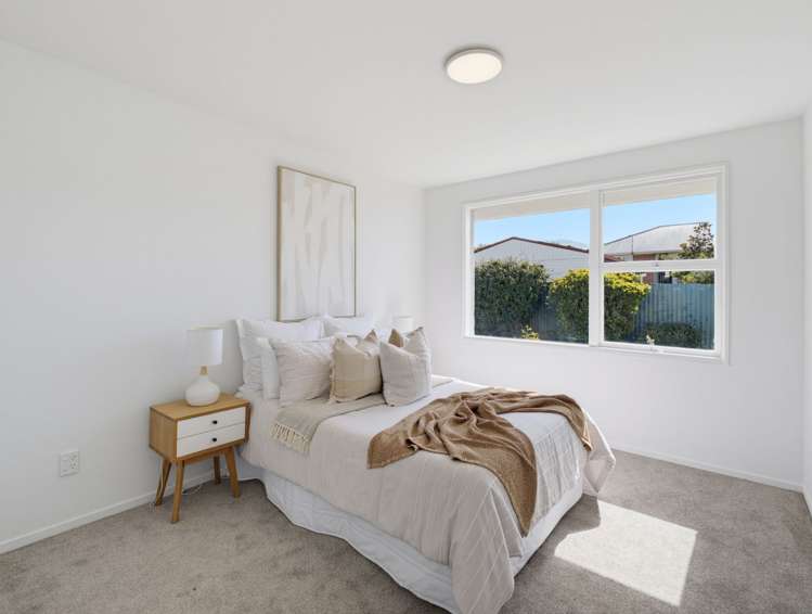 1/17 Lake Terrace Road Burwood_9