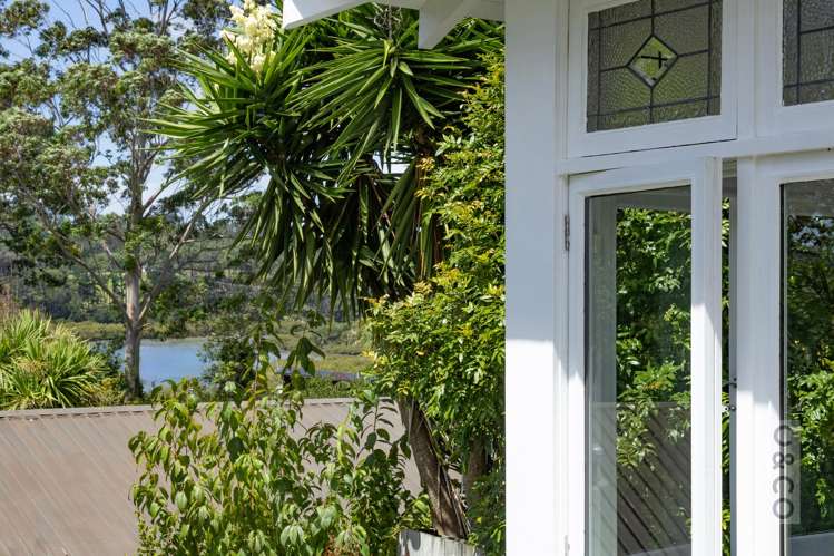 56 Queen Street Riverhead_16