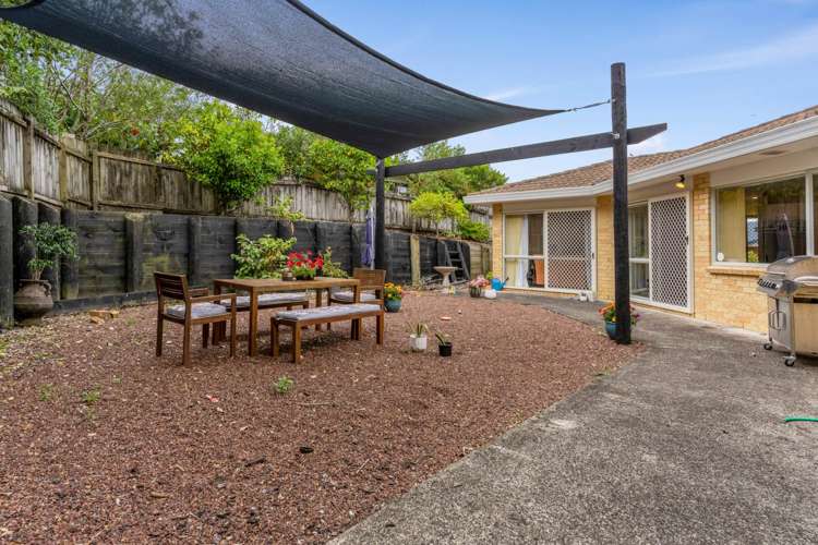 11 Shah Place Glen Eden_1