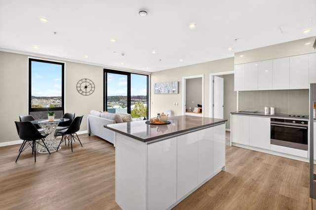 3 Bedrooms. 2 Carparks. Elevated Views.