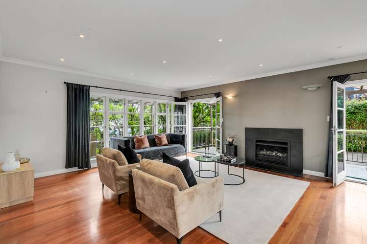 8 Johnstone Street Point Chevalier_6