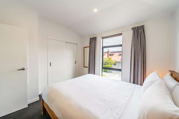 6/74 Derwent Street Island Bay_17