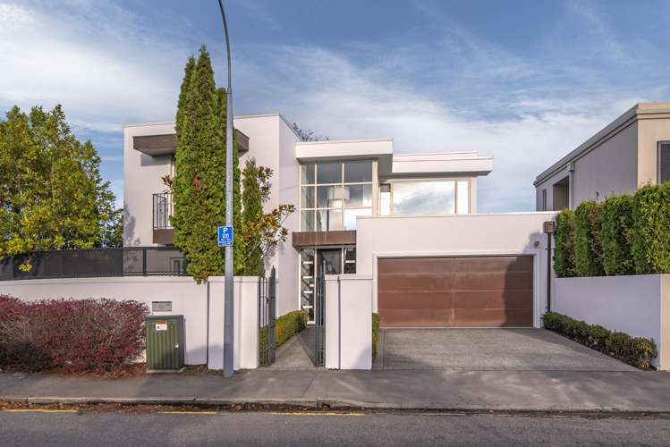 154 Merivale Lane Merivale_19