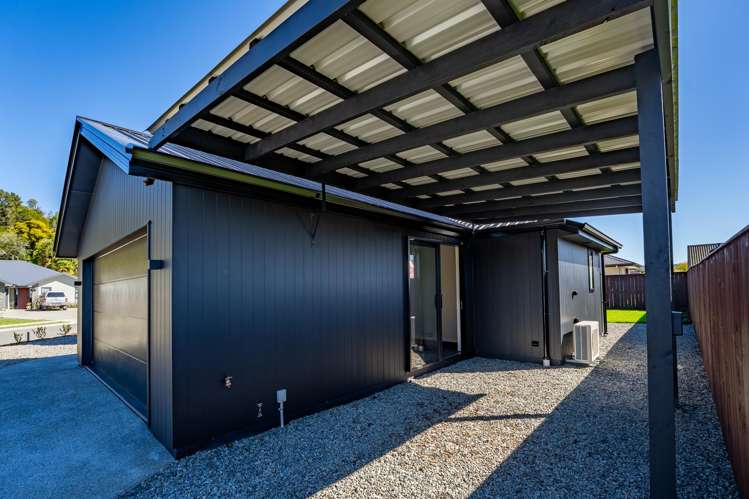 4 Louden Place Wakefield_21