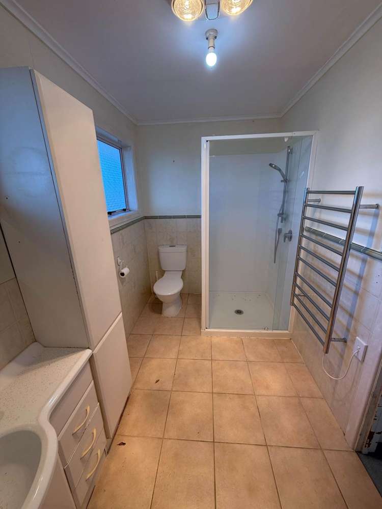 24 Tania Place Blockhouse Bay_10