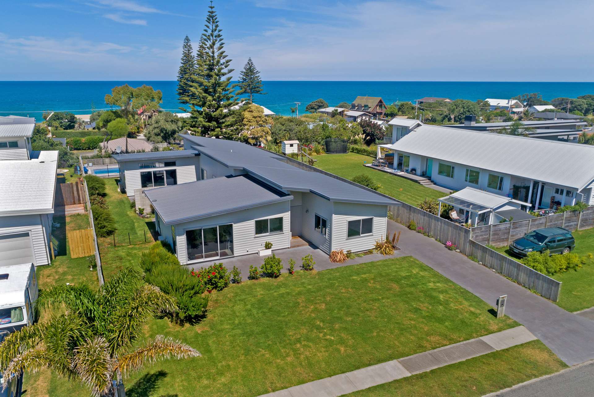 9 Beach Cove Wainui_0