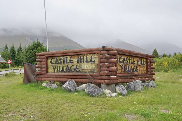 8 Cheeseman Terrace Castle Hill_18