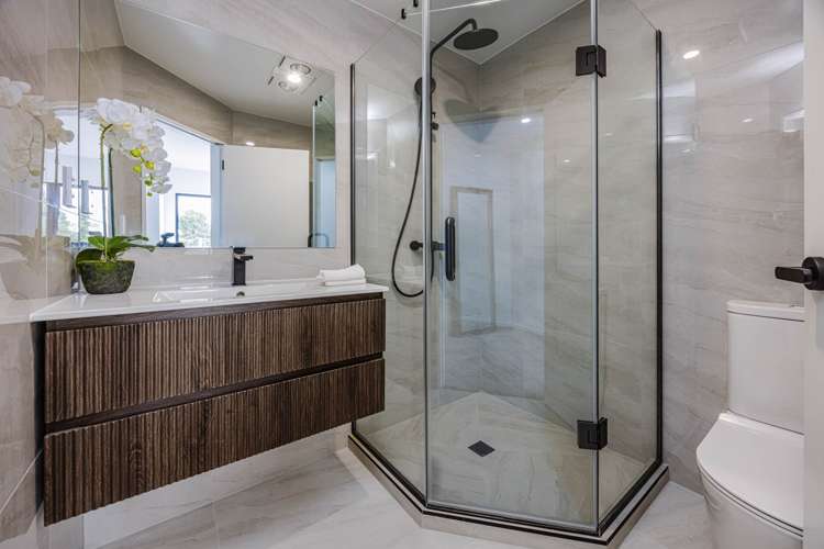 44 Challen Close Conifer Grove_9