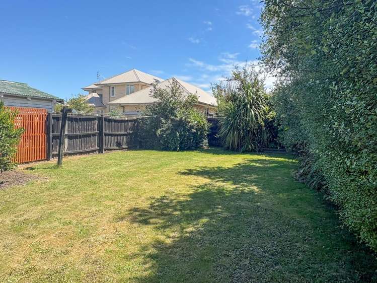 45 Charlcott Street Burnside_12