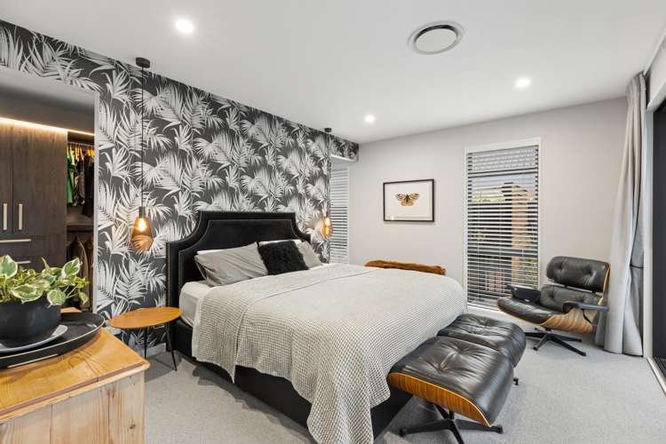 68 Vernon Drive Lincoln_12