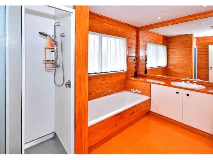 5 Spruce Place Totara Heights_14