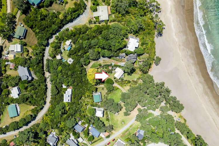 15 Moureeses Bay Road Whananaki_4
