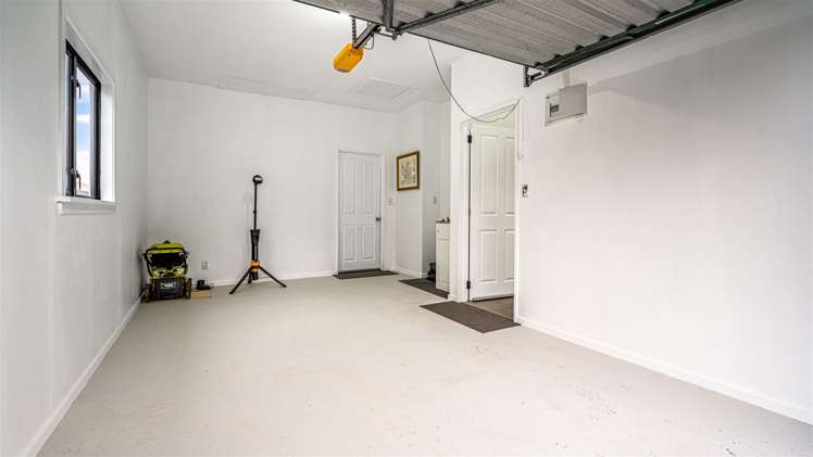 608 Madras Street Saint Albans_13