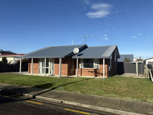 Central Gore Townhouse - 2 br - $460 pw