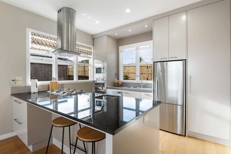 4a Morrison Avenue Narrow Neck_5