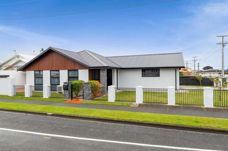 100 Argyle Street Hawera_23