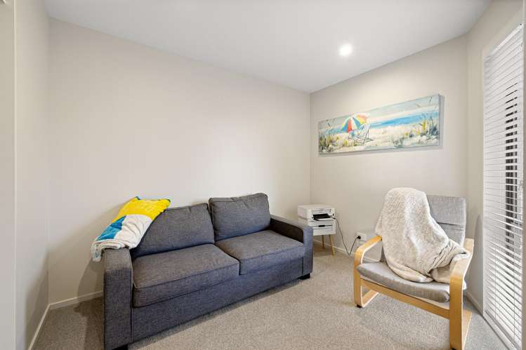 14 Eastfield Drive Lincoln_11