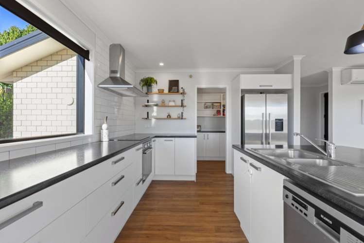 8F Cannell Farm Drive Te Puke_10