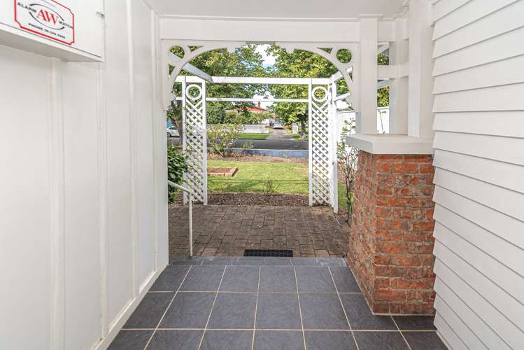 4 Godwin Crescent College Estate_16