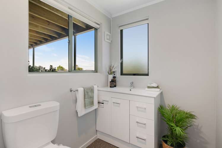 11 William Bayes Place Red Beach_20