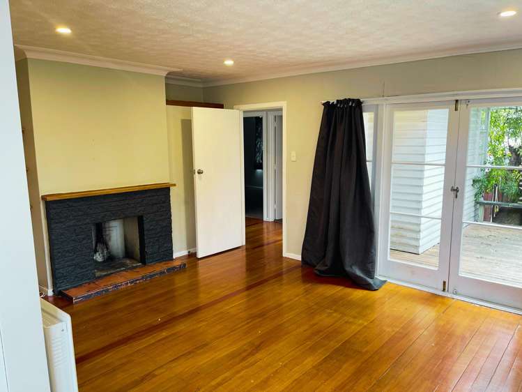 1/220 Russell Road_2