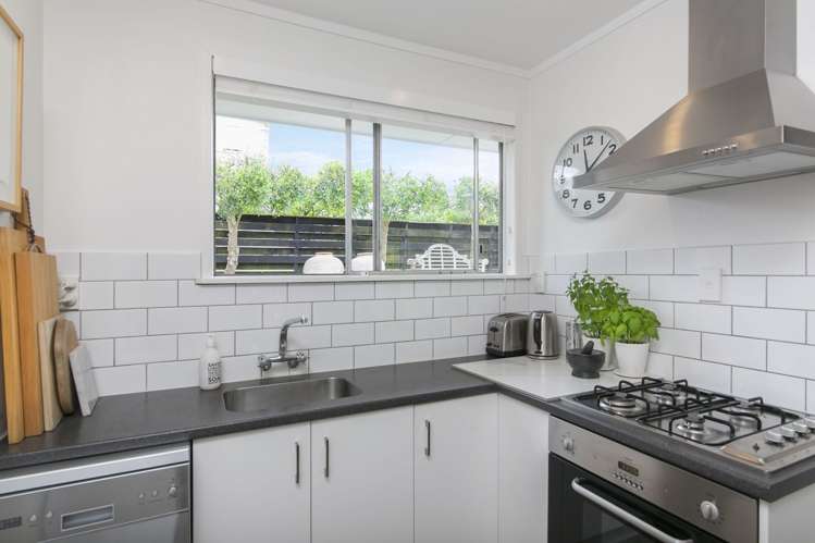 2/27 Wright Road Point Chevalier_1