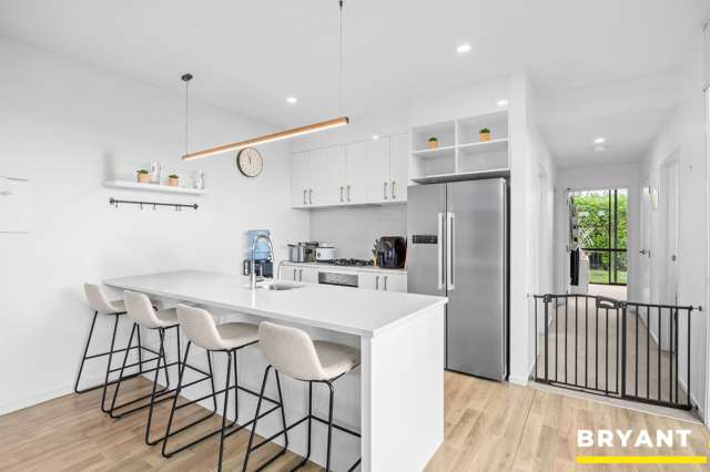 Deadline & Vacant for sale