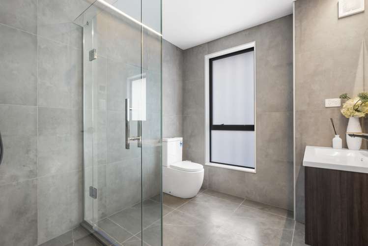 12 Karaka Street Helensville_13