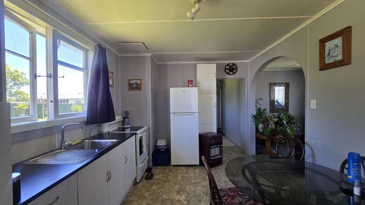 14 Girvan Place Tokoroa_3