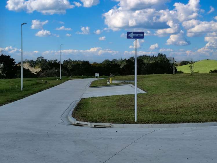 11 Manaaki Circle Paparoa_21