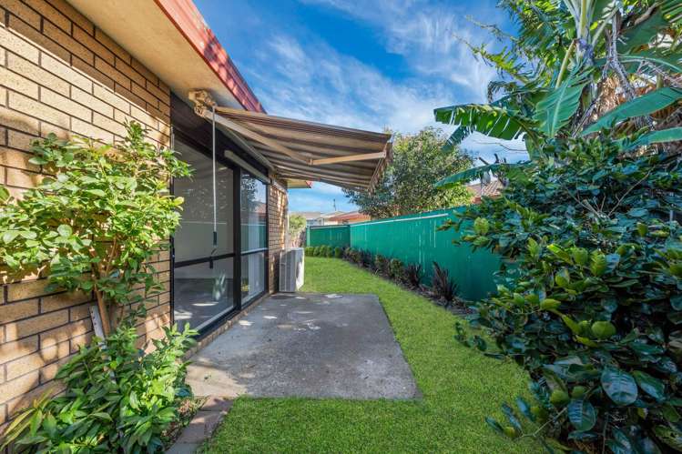 2/69 Victoria Road Papatoetoe_27