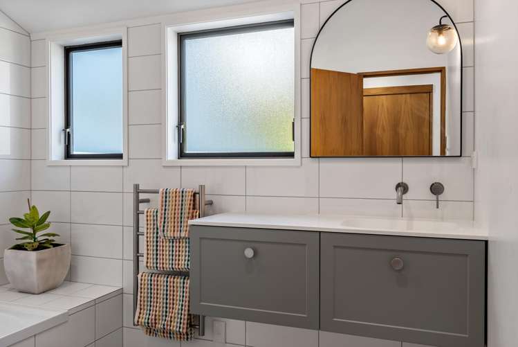 15 Indira Place Khandallah_16