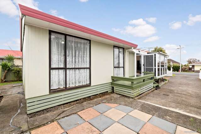 2/115 Old Wairoa Road Papakura_4