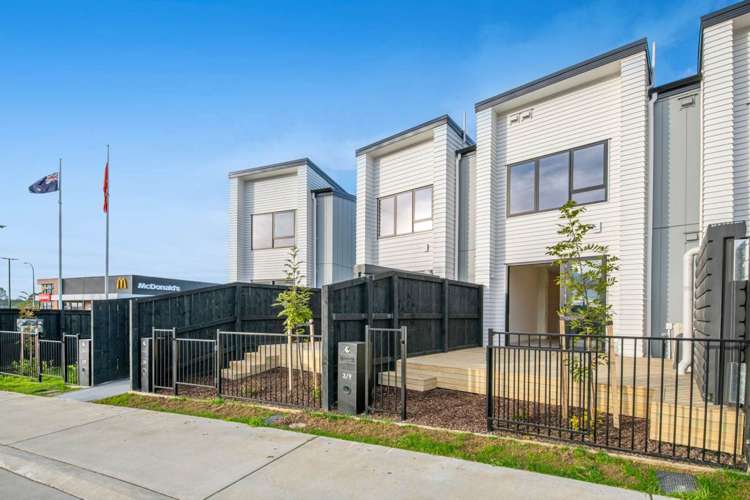 5/9 Bronzewater Drive Silverdale_13