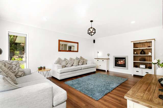 175 Woodman Drive Tawa_1