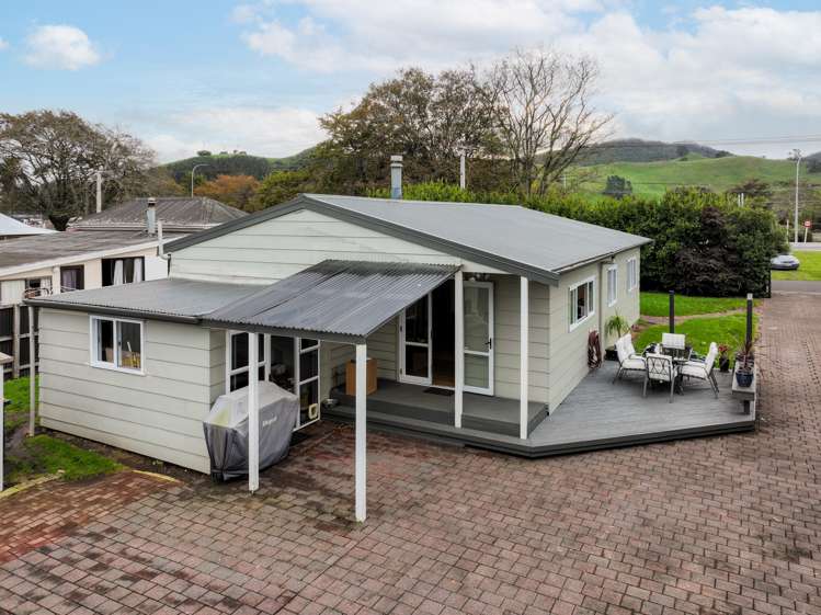 91 Parry Palm Avenue_0